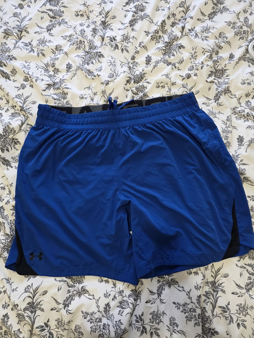 Under Armour Men's Blue Training Shorts